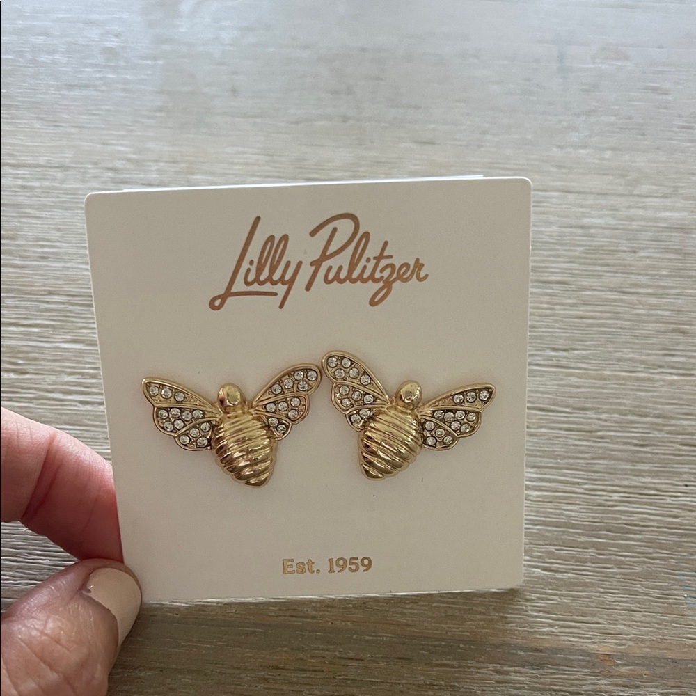 NWT Lilly Pulitzer Gold and Silver Bee Earrings